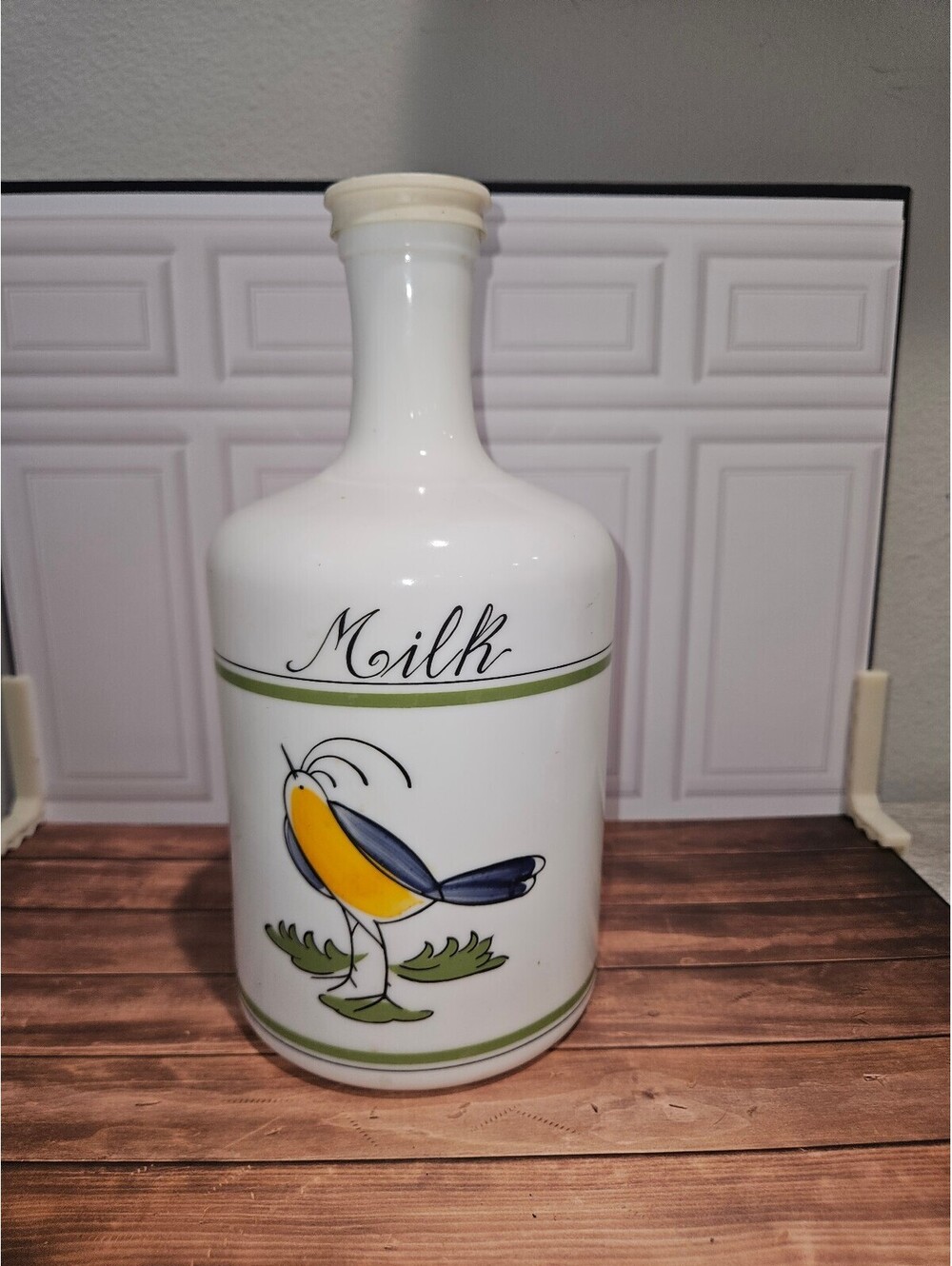 Egizia 1 Gallon White Milk Glass Vintage Bottle Bird Hand Painted Italy
